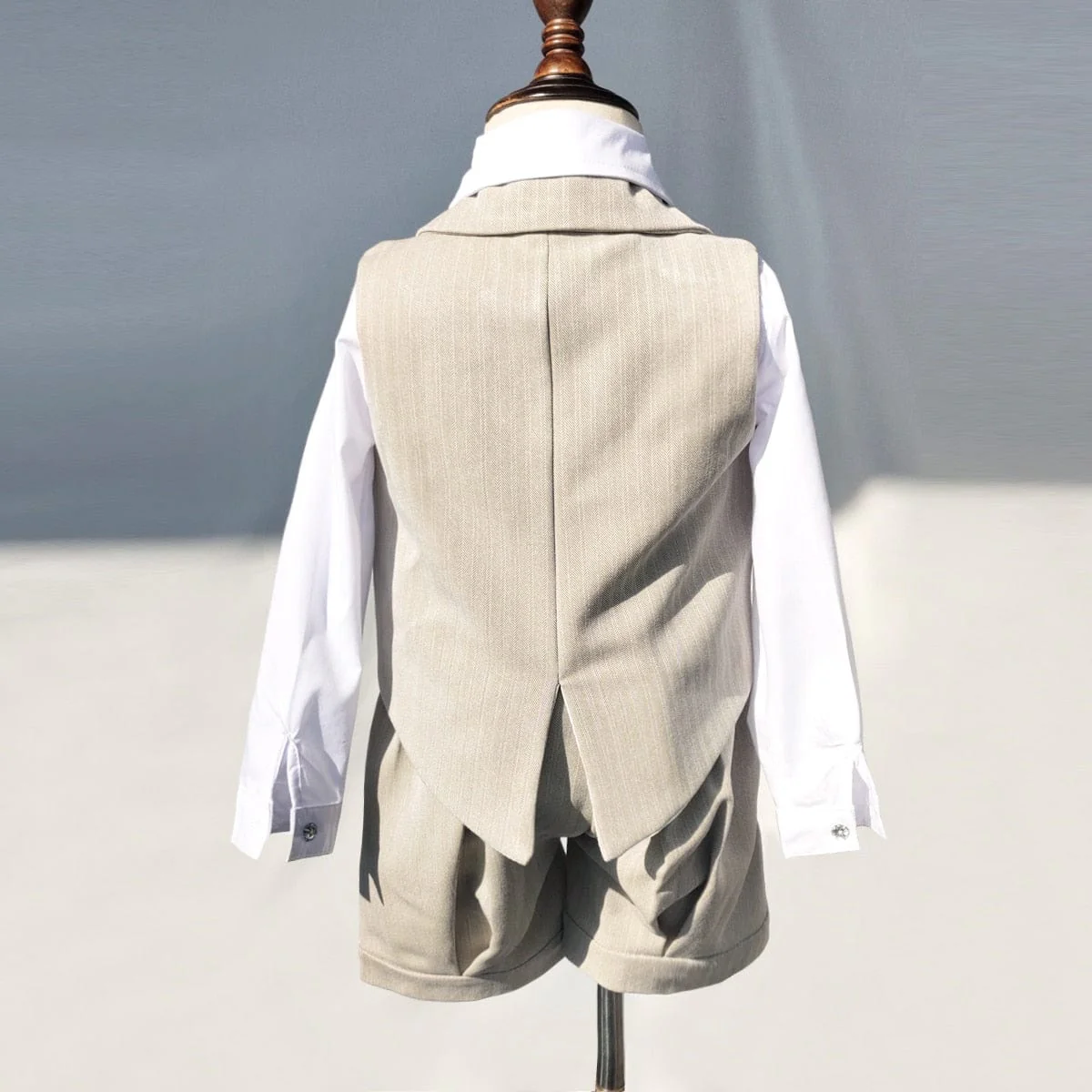 7-Piece Dapper Boys Suit - Image 9