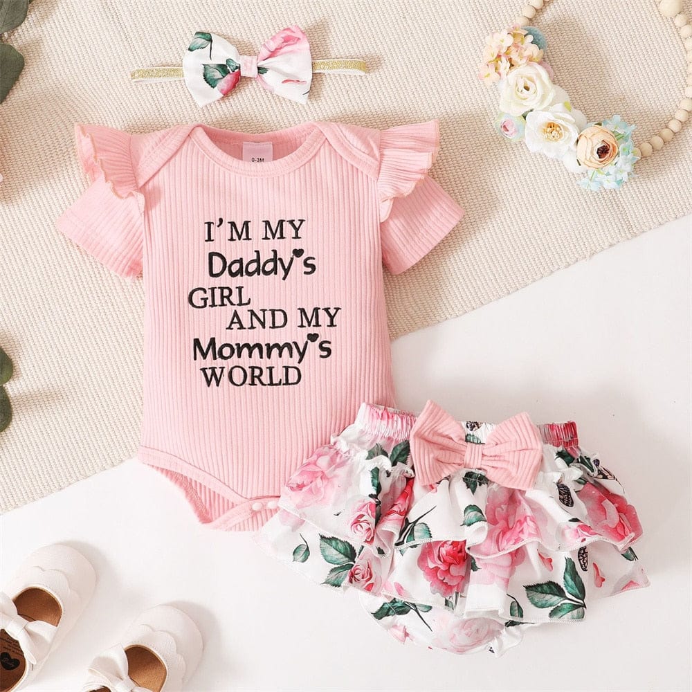 Adorable Floral Baby Outfit - Image 6