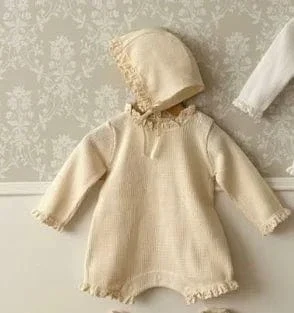 Baby Girl Summer Romper with Hat - Image 10