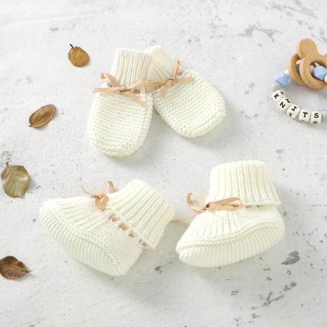 Baby Mitten and Socks Set - Image 5