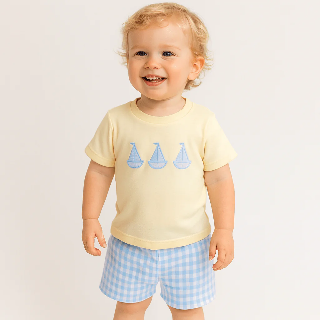 Boat Print T-Shirt and Plaid Shorts Set - Image 4