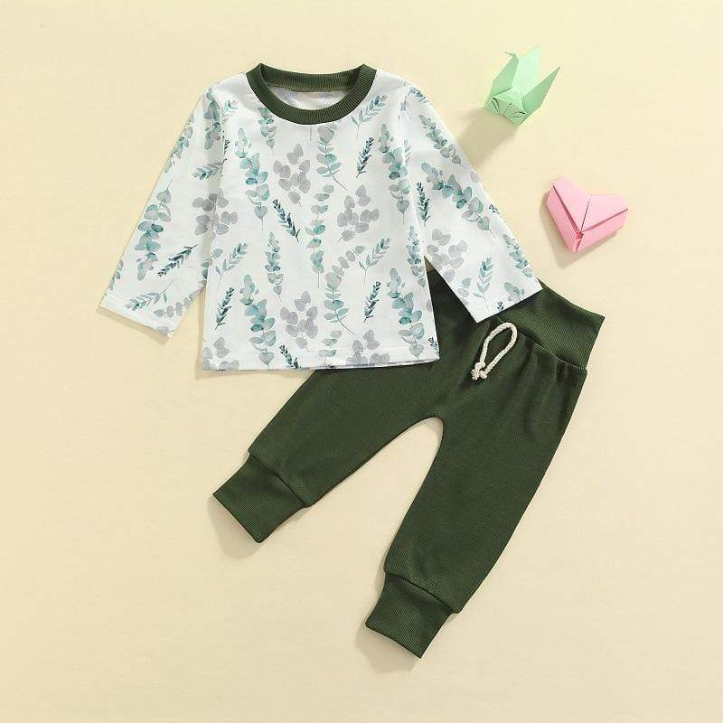 Boy Leaf Print Sweatshirt Outfit - Image 3