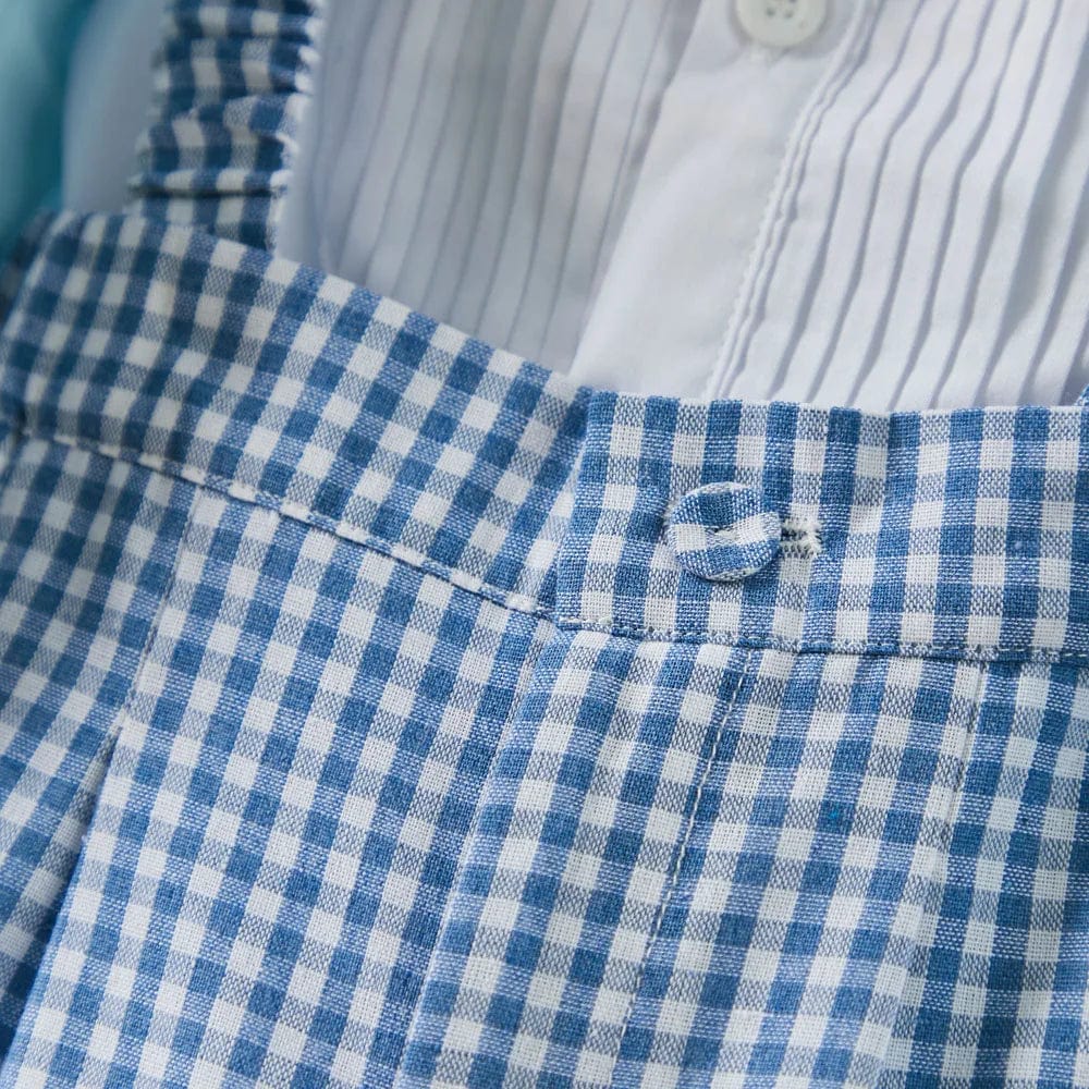 Checkered Formal Outfit with Bow Tie - Image 6