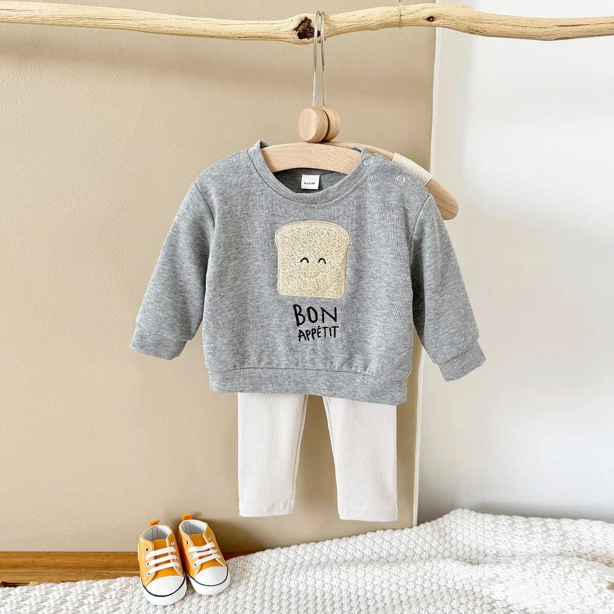 Cute Bread Print Sweatshirt and Pants Set - Image 7