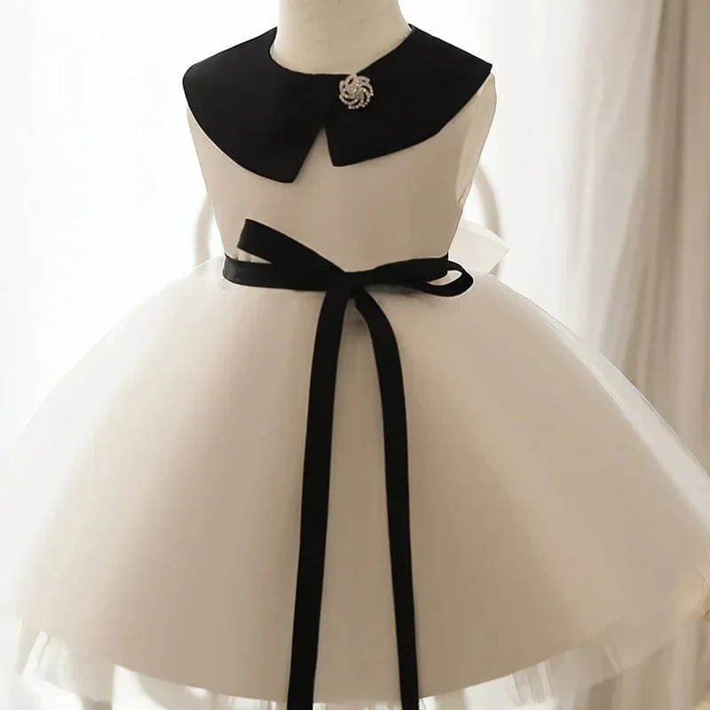 Elegant Black and White Princess Dress - Image 5