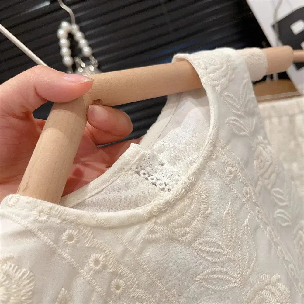 Elegant Embroidered Lace Vest and Shorts Set - Image 4