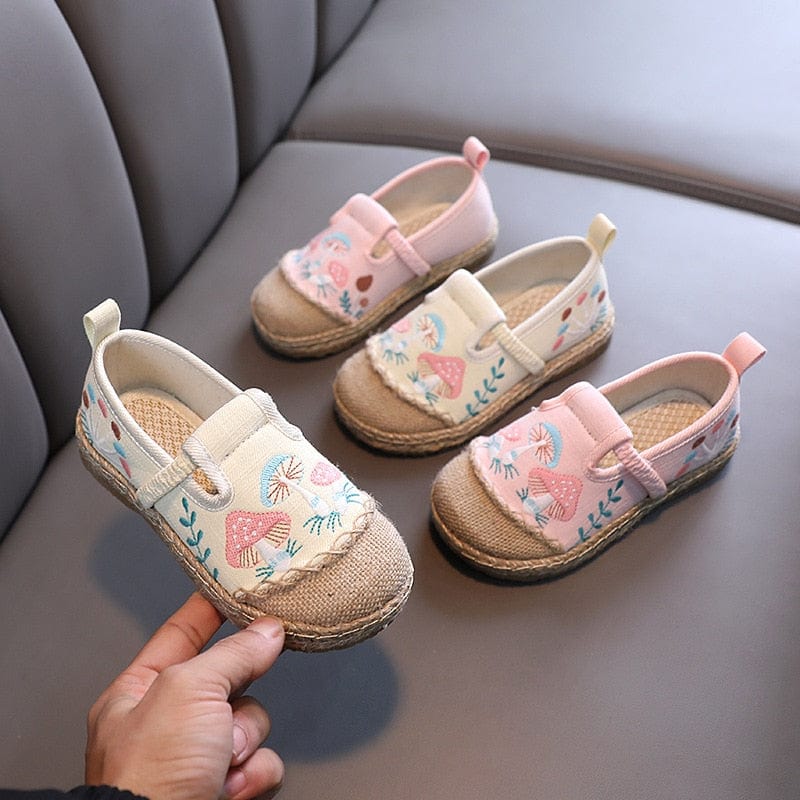 Embroidered Girls Shoes