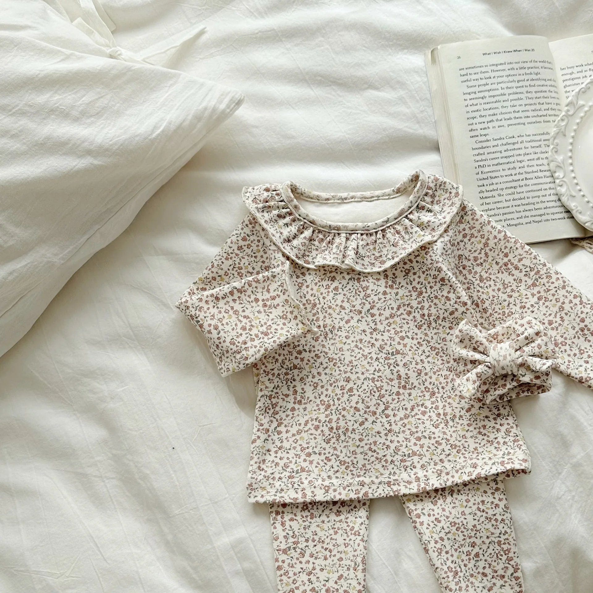 Floral Top with Matching Leggings - Image 4