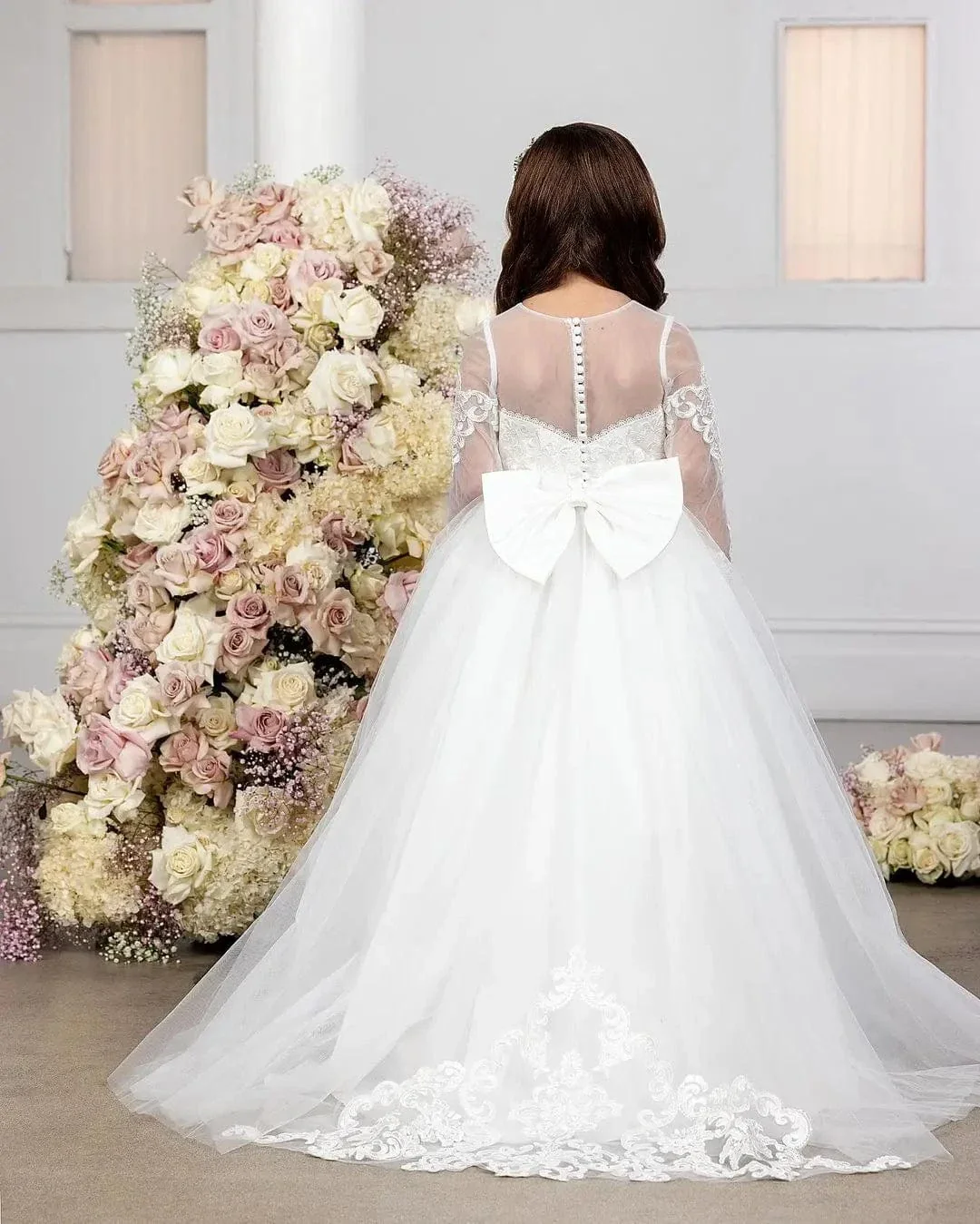 Girls White Lace Communion Dress - Image 4