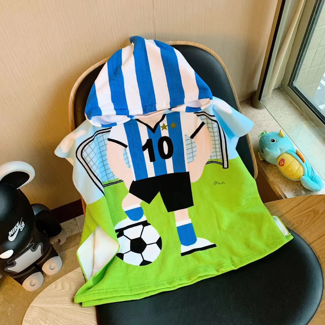 Kids Hooded Beach Towel - Image 9