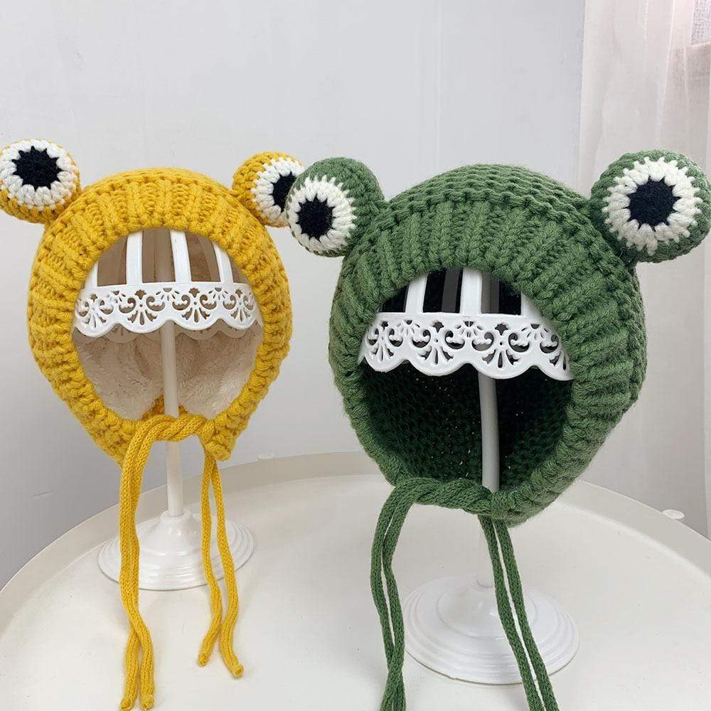 Knitted Frog Hat - Image 3