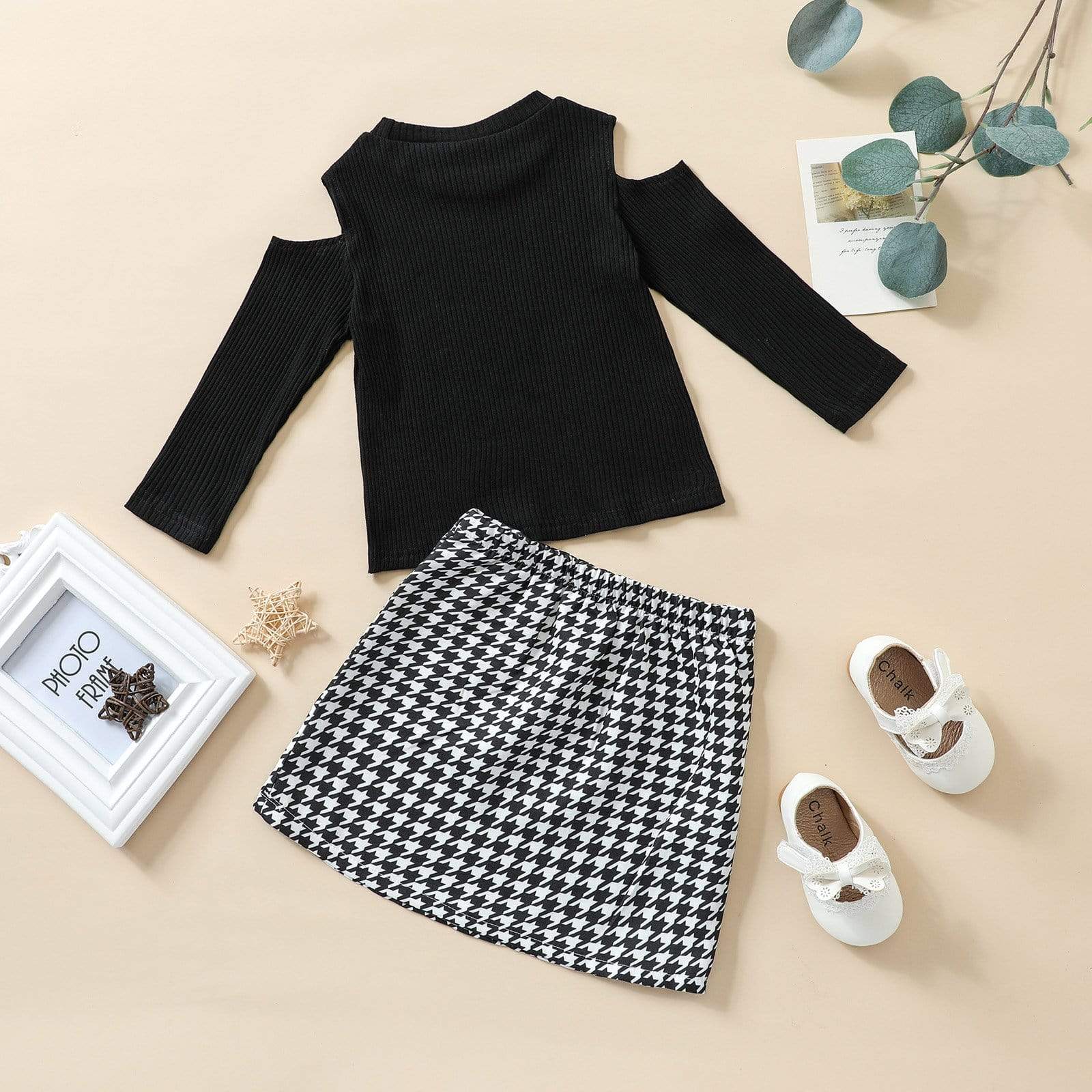 Off Shoulder Top and Skirt Set - Image 7