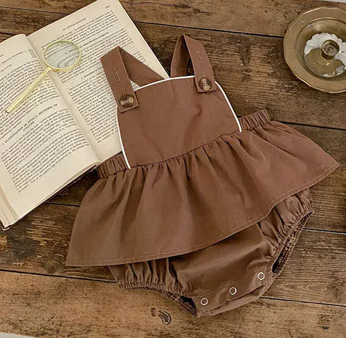The Primrose Set - Image 8